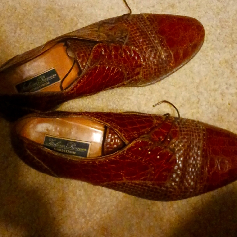 Nordstrom genuine crocodile shoes